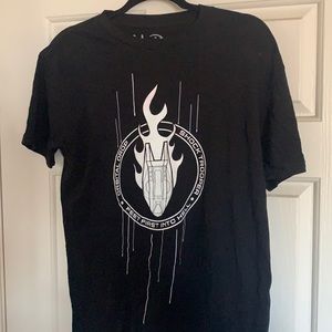 Loot crate exclusive Halo T-shirt. Like new.